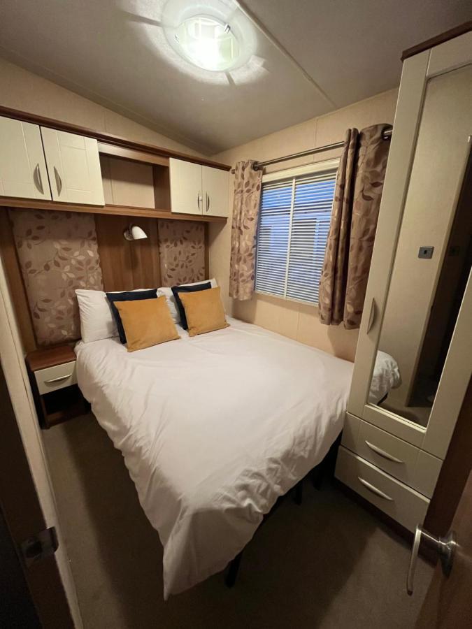 Lovely Static Caravan Whitstable Dış mekan fotoğraf